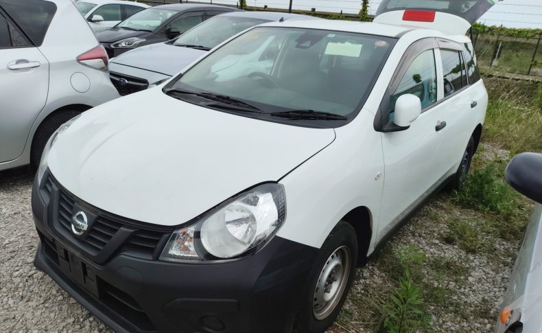 NISSAN AD VE 2019
