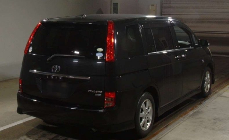 TOYOTA ISIS Platana Limited 2010