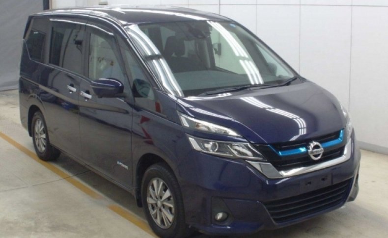 NISSAN SERENA XV 2018
