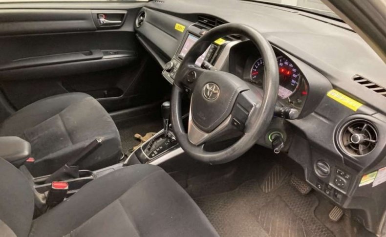 TOYOTA COROLLA FIELDER 1.5G 4WD 2015
