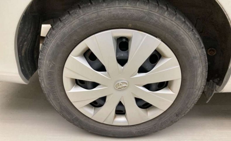 TOYOTA COROLLA FIELDER 1.5G 4WD 2015