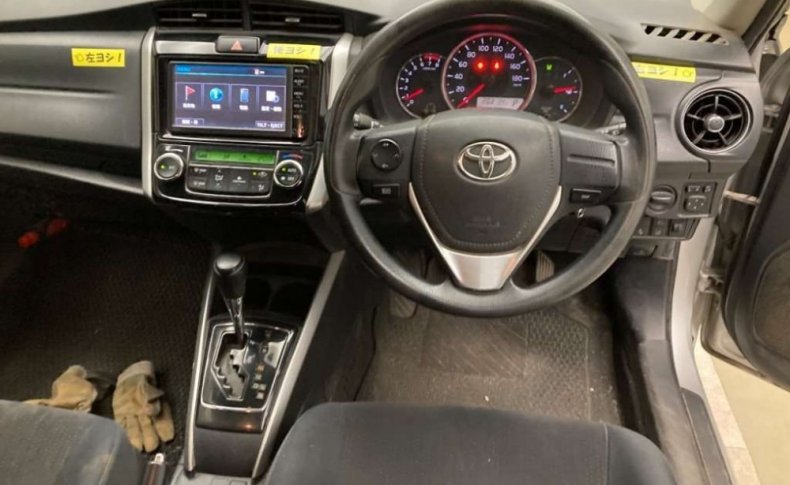 TOYOTA COROLLA FIELDER 1.5G 4WD 2015