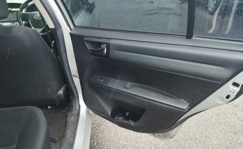 TOYOTA COROLLA FIELDER 1.5G 4WD 2015
