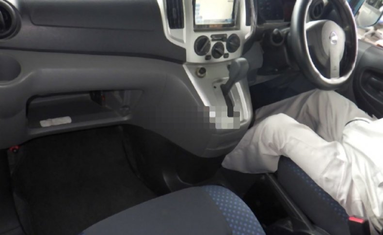 NISSAN NV200 16X-2R WG 2013
