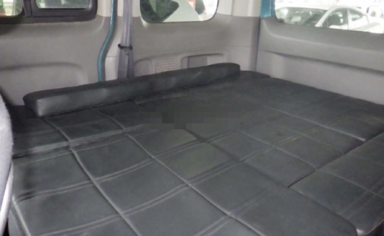 NISSAN NV200 16X-2R WG 2013