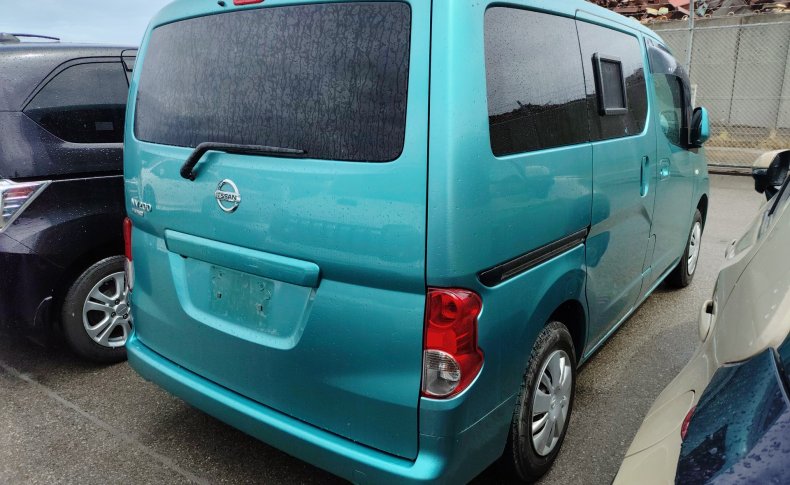 NISSAN NV200 16X-2R WG 2013