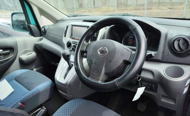 NISSAN NV200 16X-2R WG 2013