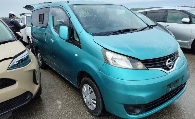 NISSAN NV200 16X-2R WG 2013