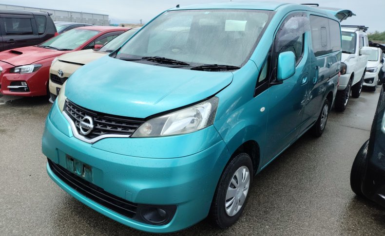 NISSAN NV200 16X-2R WG 2013