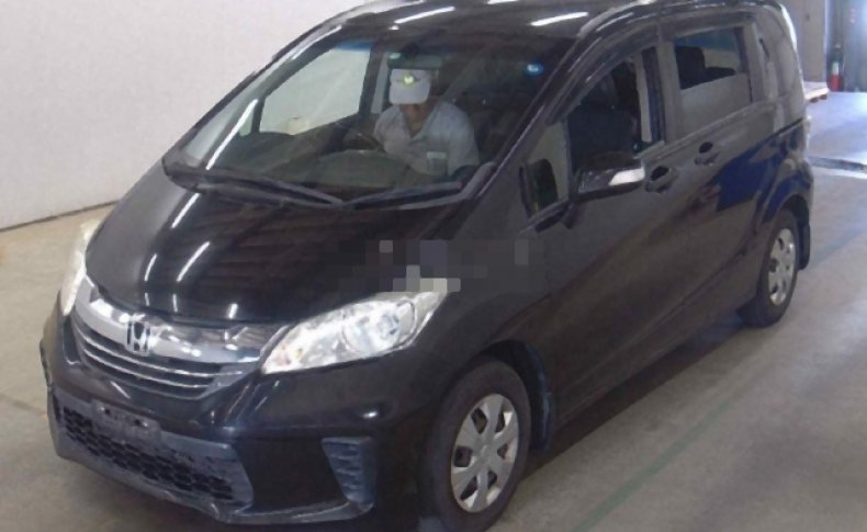 HONDA FREED G PREMIUM ED 2015