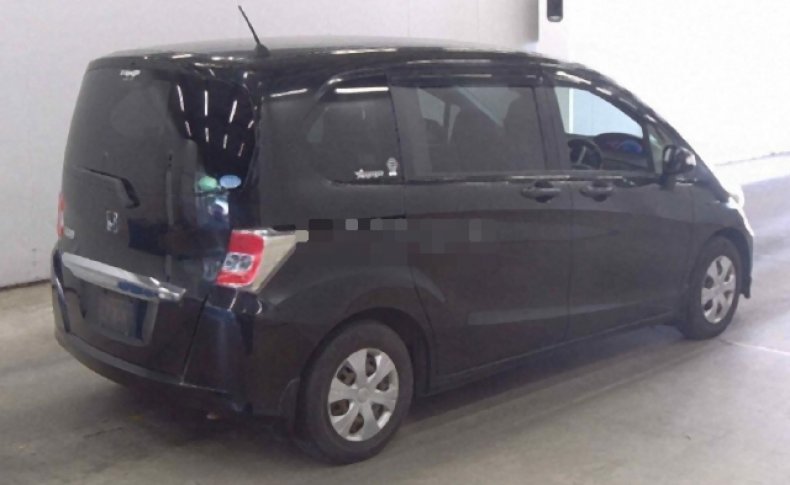 HONDA FREED G PREMIUM ED 2015