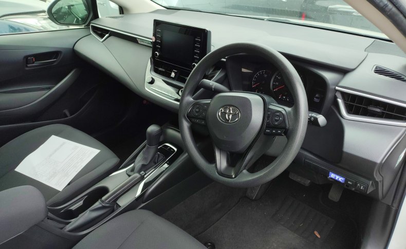 TOYOTA COROLLA G-X 2019/08
