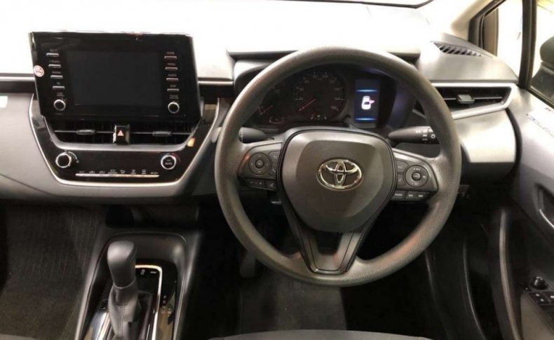 TOYOTA COROLLA G X 2019/08
