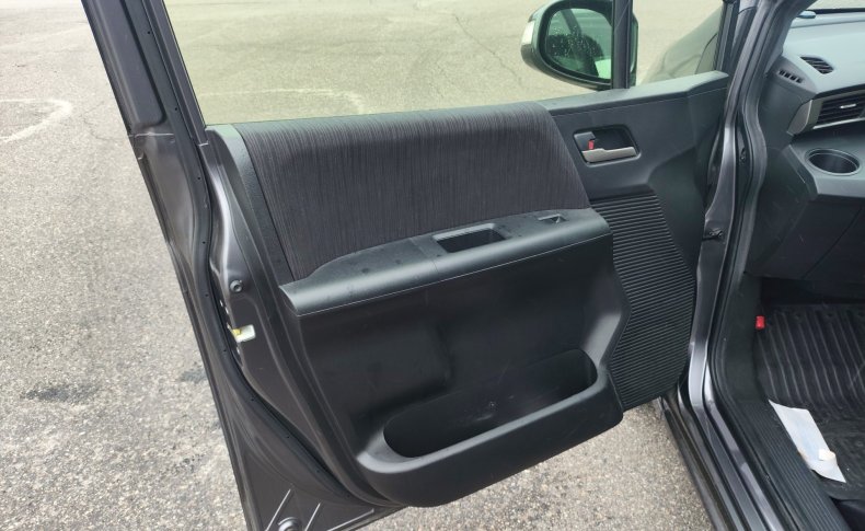 HONDA FREED SPIKE G Premium Edition 2015