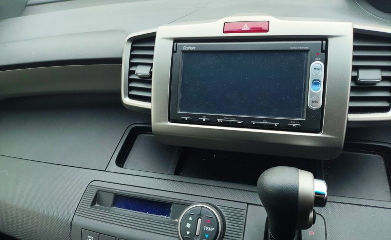 HONDA FREED SPIKE G Premium Edition 2015