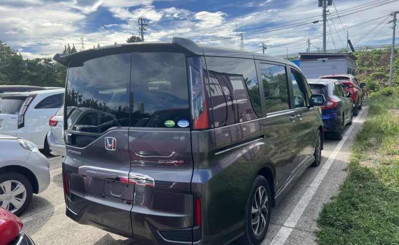 HONDA STEPWGN SPADA HONDA SENSING 8-SEATER 2020