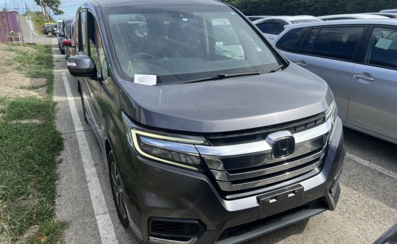 HONDA STEPWGN SPADA HONDA SENSING 8-SEATER 2020