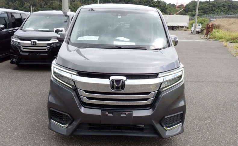 HONDA STEPWGN SPADA HONDA SENSING 8-SEATER 2020
