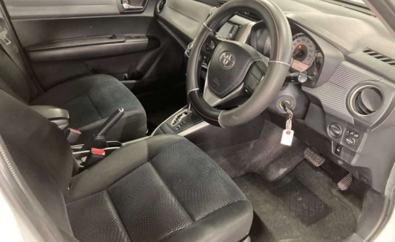 TOYOTA COROLLA FIELDER G 4WD 2012