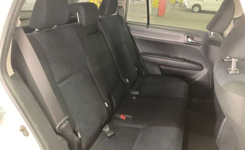 TOYOTA COROLLA FIELDER G 4WD 2012