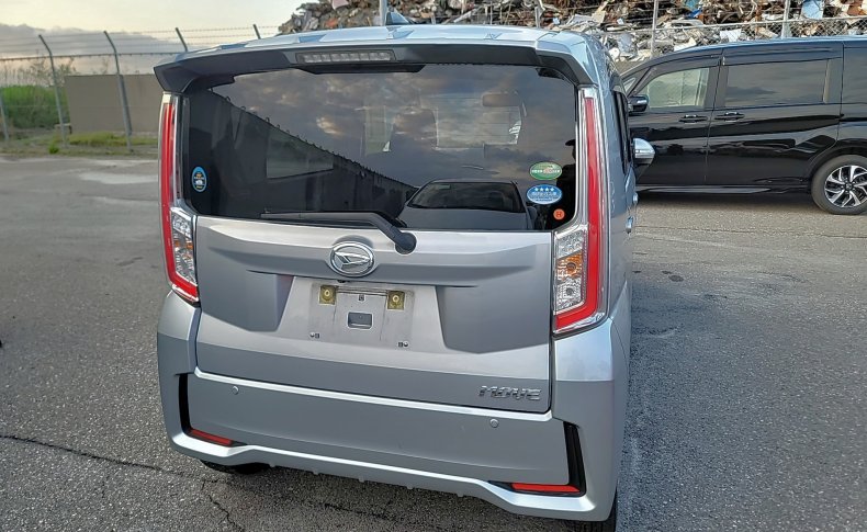 DAIHATSU MOVE Custom X SA 2015