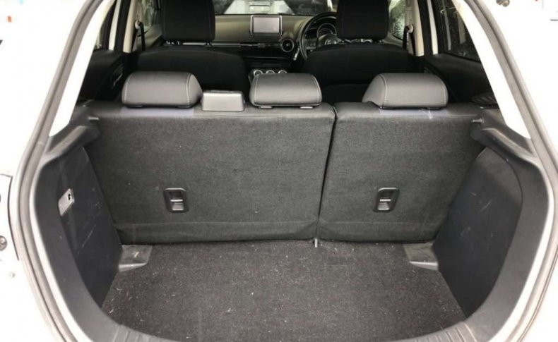 MAZDA DEMIO 13S 2014