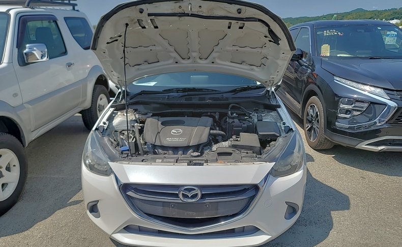 MAZDA DEMIO 13S 2014
