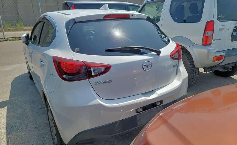 MAZDA DEMIO 13S 2014