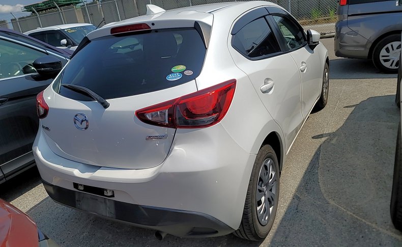 MAZDA DEMIO 13S 2014
