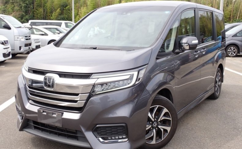 HONDA STEPWGN SPADA HONDA SENSING 8-SEATER 2020