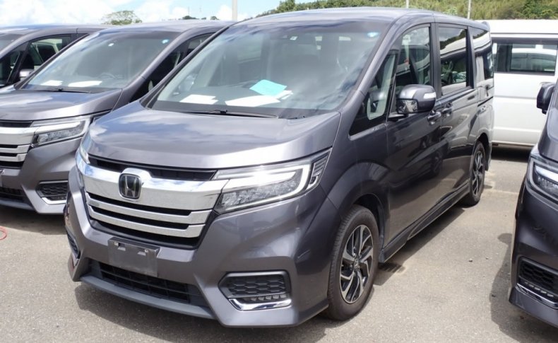 HONDA STEPWGN SPADA HONDA SENSING 8-SEATER 2020