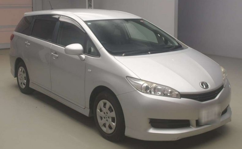 TOYOTA WISH 1.8X 2010