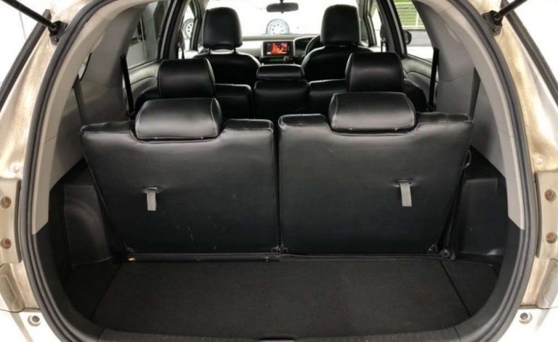 TOYOTA WISH 1.8X 2010