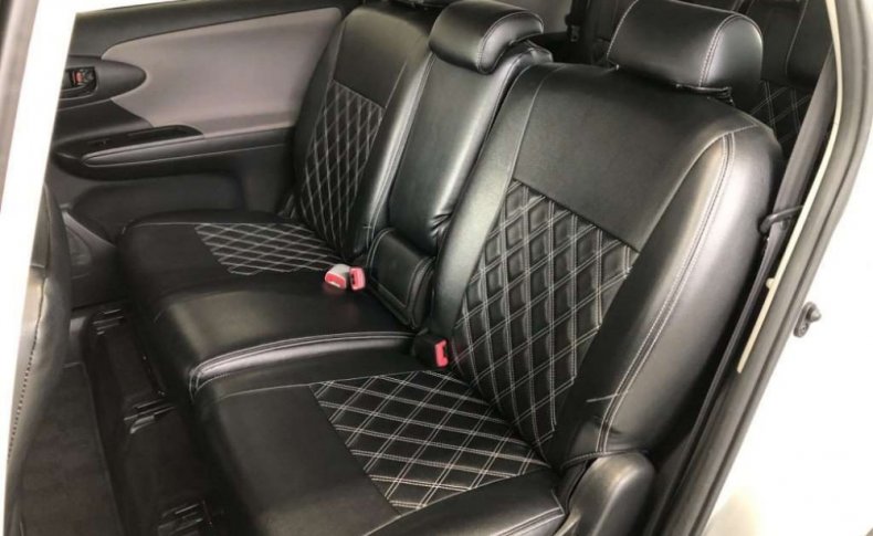 TOYOTA WISH 1.8X 2010