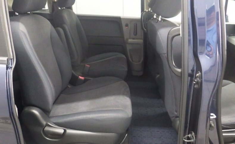 HONDA FREED G Just  7 Seats 2010