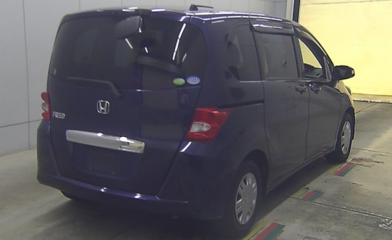 HONDA FREED G Just  7 Seats 2010