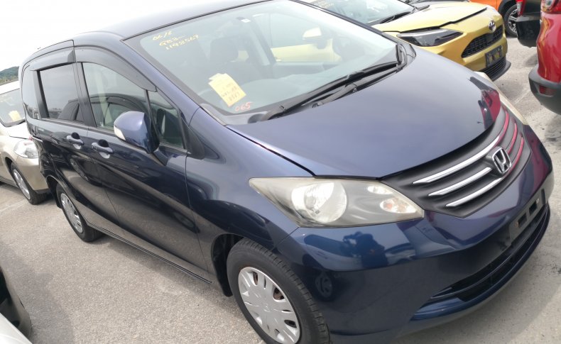 HONDA FREED G Just  7 Seats 2010