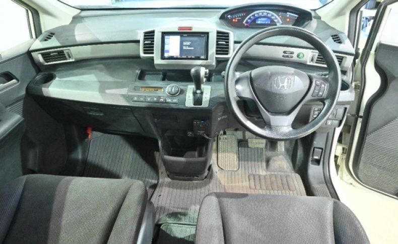 HONDA FREED G Just Selection 2012
