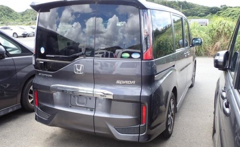 HONDA STEPWGN SPADA HONDA SENSING 8-SEATER 2020