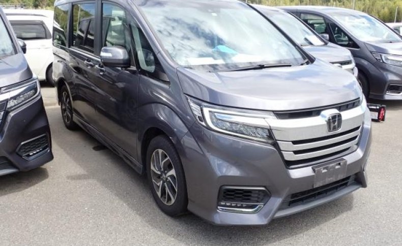 HONDA STEPWGN SPADA HONDA SENSING 8-SEATER 2020