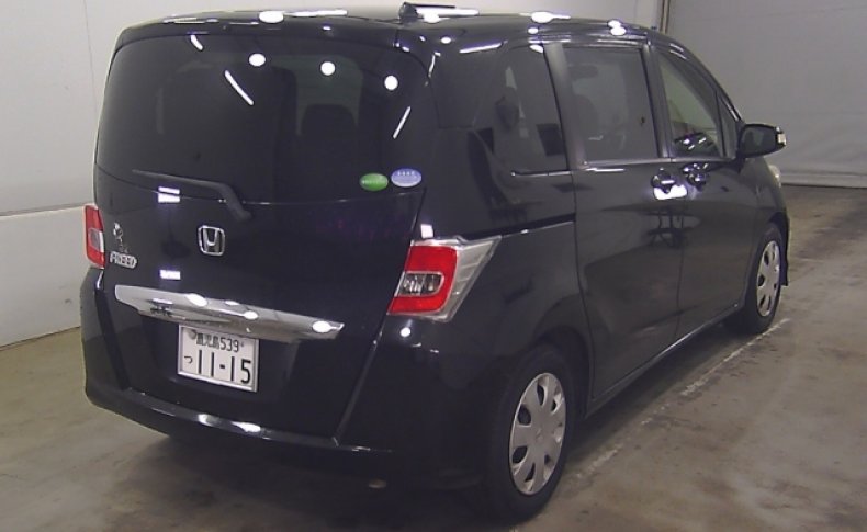 HONDA FREED G Premium Edition 7seats 2015