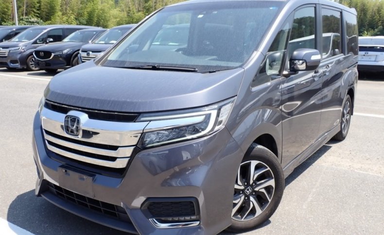 HONDA STEPWGN SPADA HONDA SENSING 8-SEATER 2020