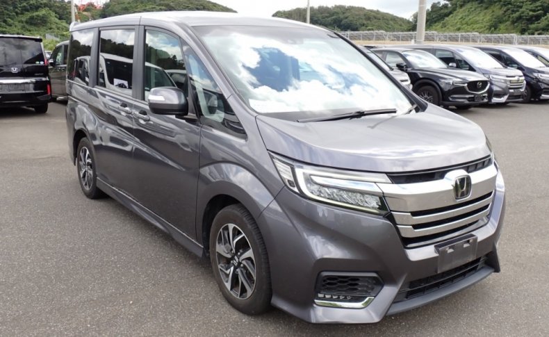 HONDA STEPWGN SPADA HONDA SENSING 8-SEATER 2020