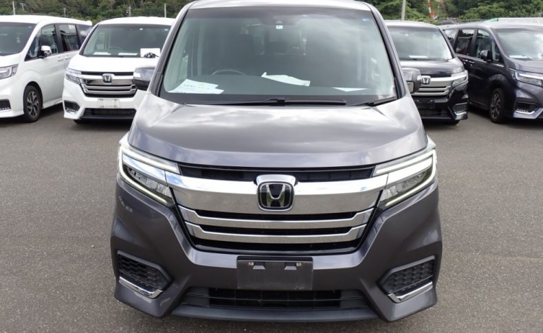 HONDA STEPWGN SPADA HONDA SENSING 8-SEATER 2020