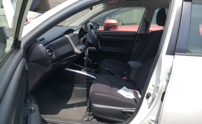 TOYOTA COROLLA FIELDER 1.5X 4WD 2015