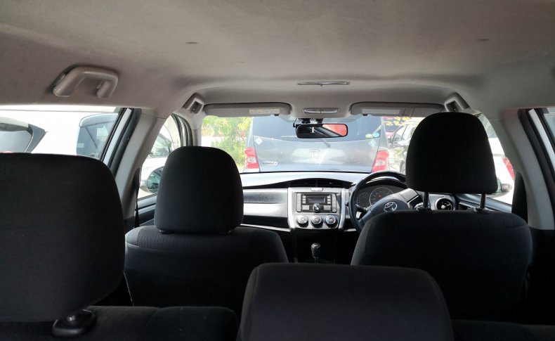 TOYOTA COROLLA FIELDER 1.5X 4WD 2015