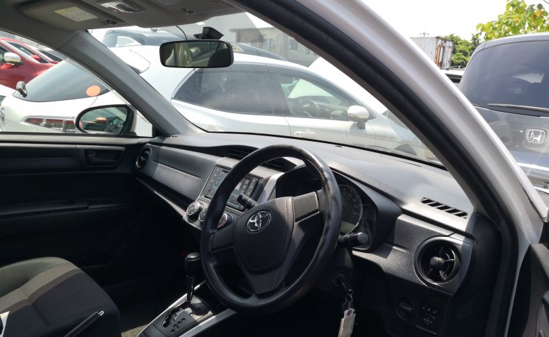 TOYOTA COROLLA FIELDER 1.5X 4WD 2015
