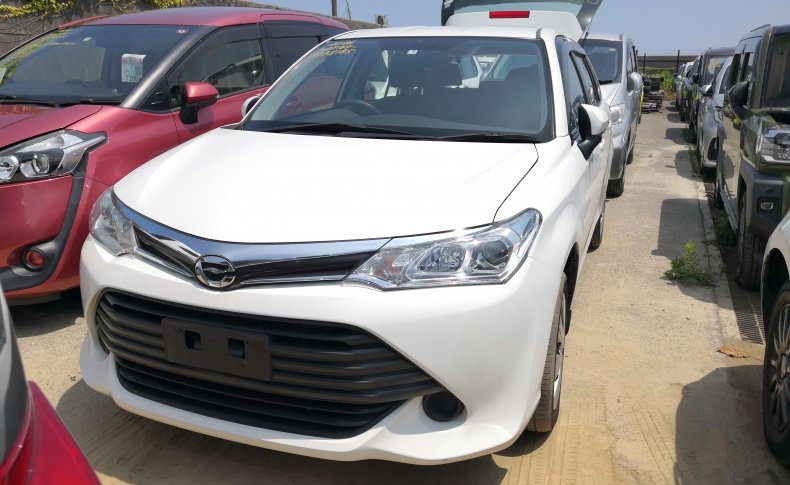 TOYOTA COROLLA FIELDER 1.5X 4WD 2015