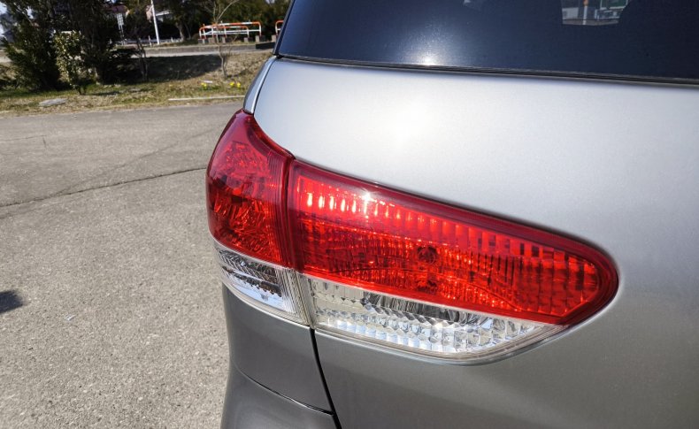 TOYOTA WISH  2010