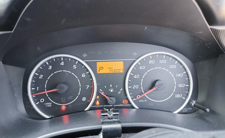 TOYOTA WISH  2010